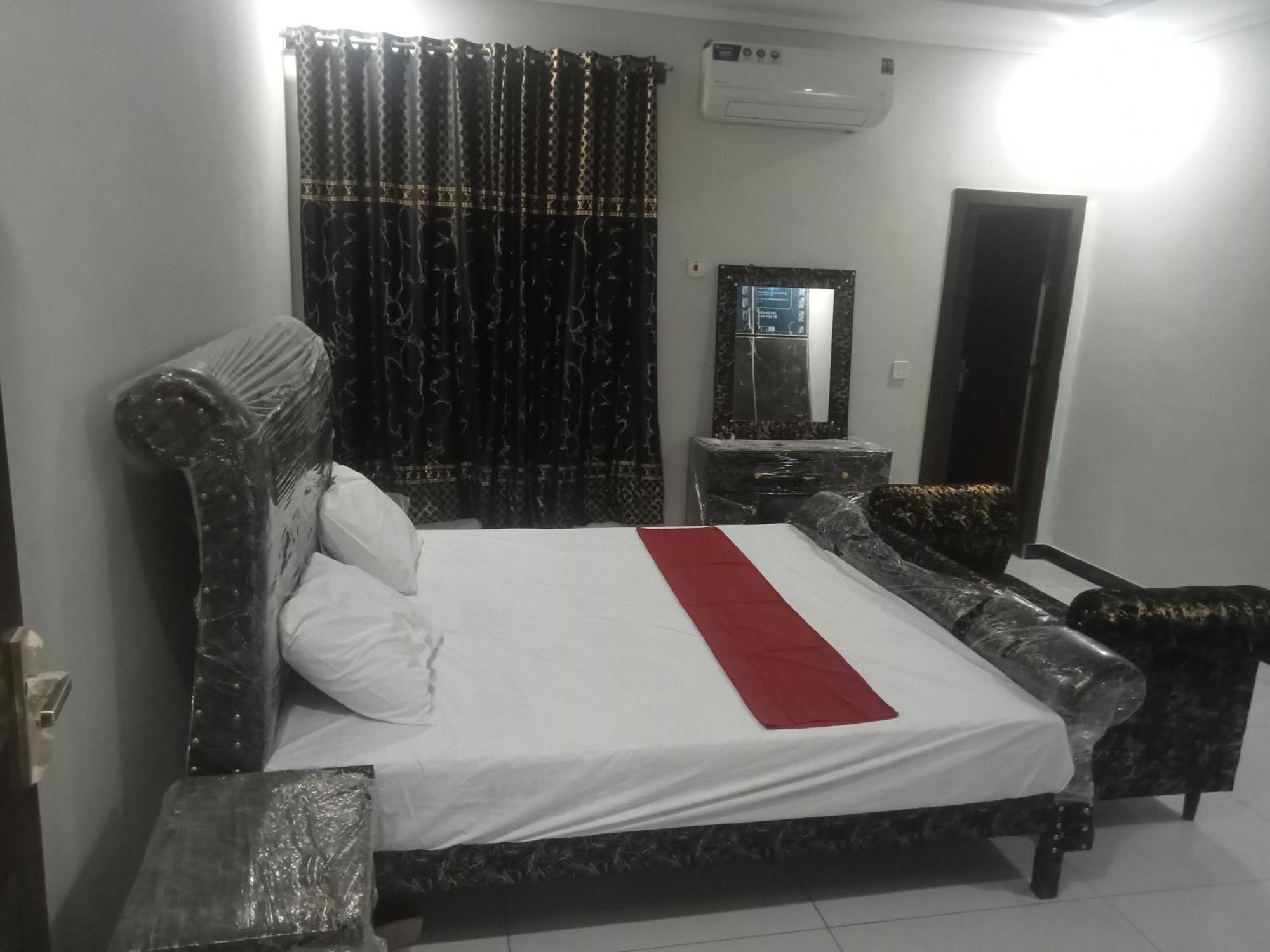 Ryazm Guest House Rawalpindi Exterior photo