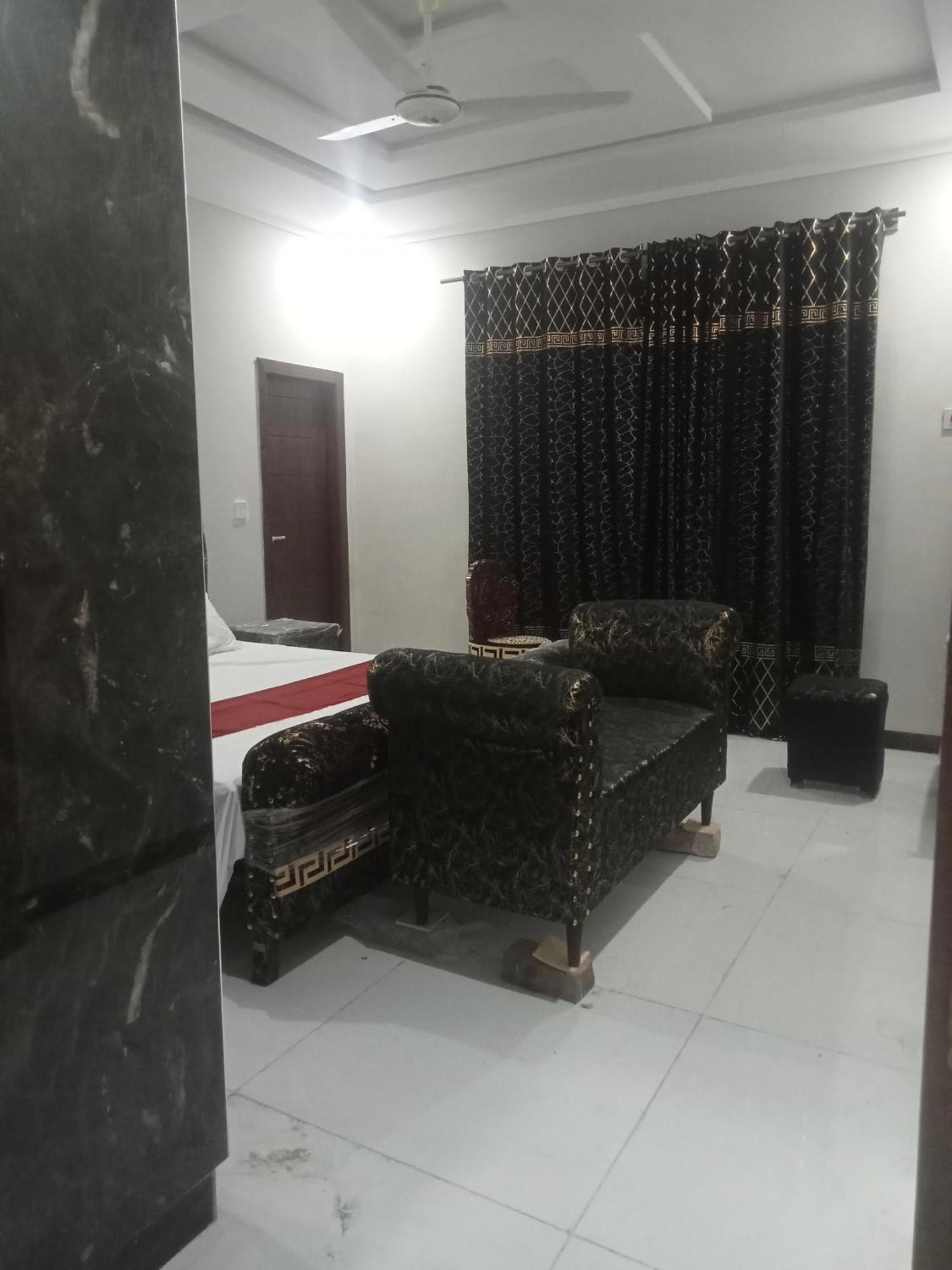 Ryazm Guest House Rawalpindi Exterior photo