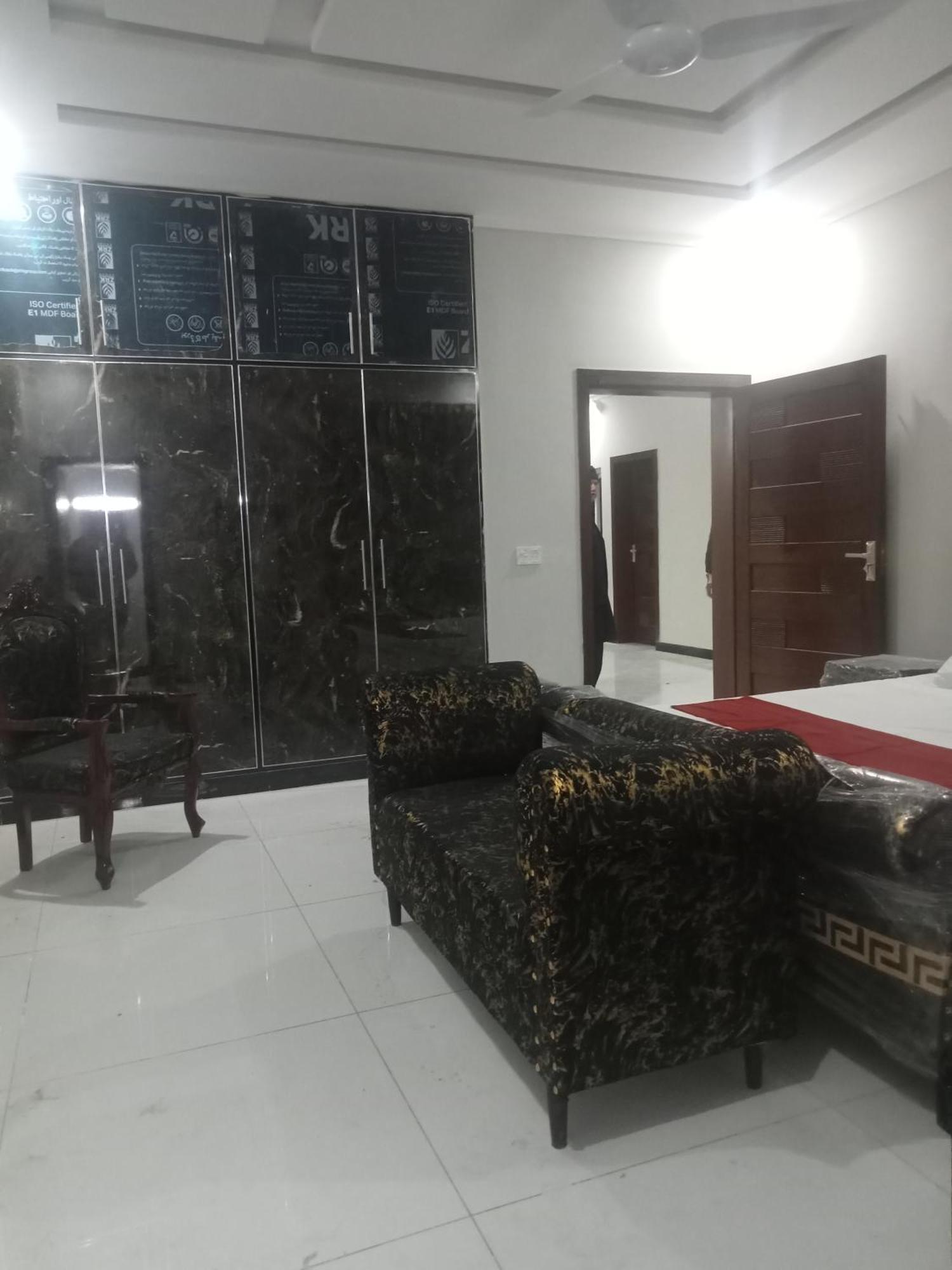 Ryazm Guest House Rawalpindi Exterior photo